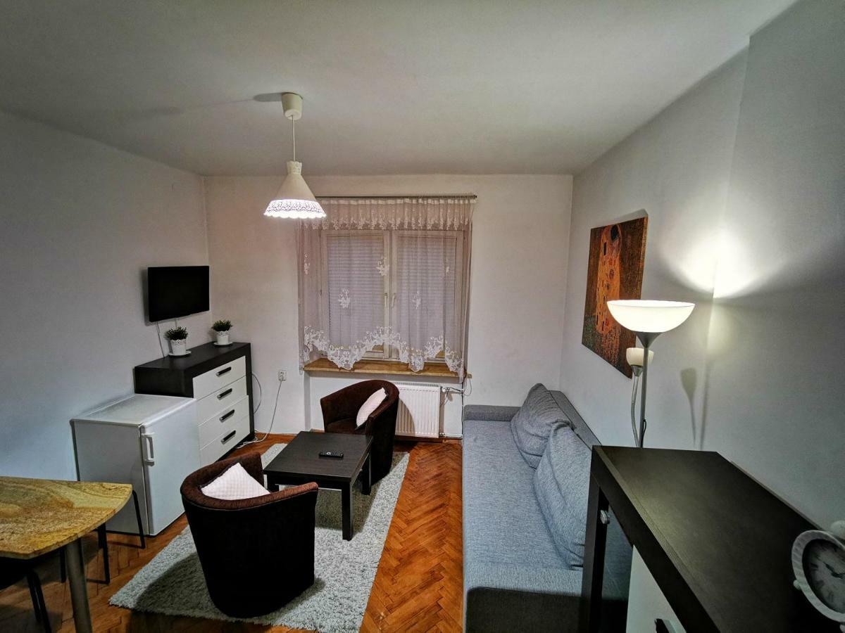 Krakow Centrum Gurgacza Apartments Bagian luar foto